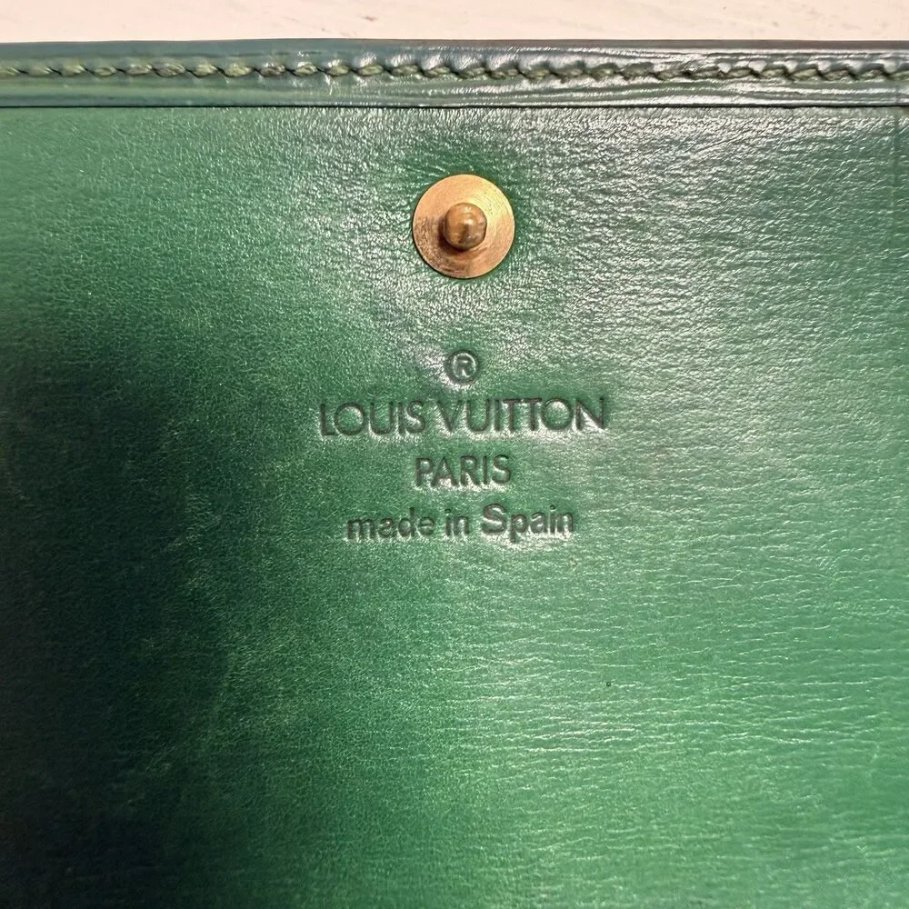 Louis Vuitton Sarah Wallet Epi Green Leather M60315 Portefeuille Long Vintage